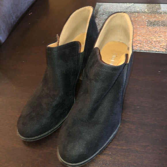 booties - Picture 2 of 3